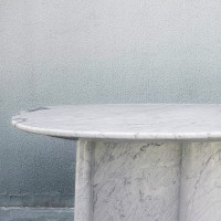 <a href="https://www.galeriegosserez.com/artistes/mohasseb-georges.html">Georges Mohasseb</a> - Shell - Console (Calacatta)